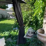 Alia House With Garden In