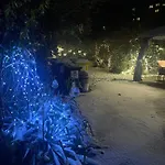 Alia House With Garden In *