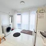 Дом отдыха Alia House With Garden In *