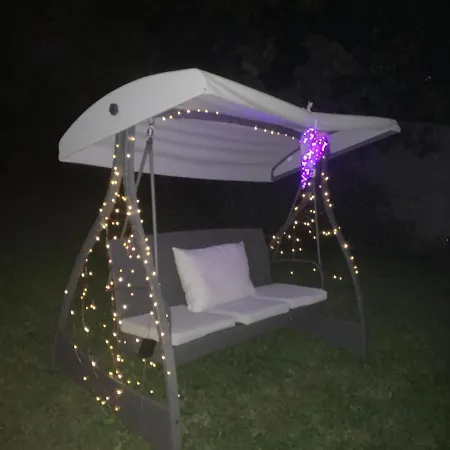 Hébergement de vacances Alia House With Garden In Piest'any