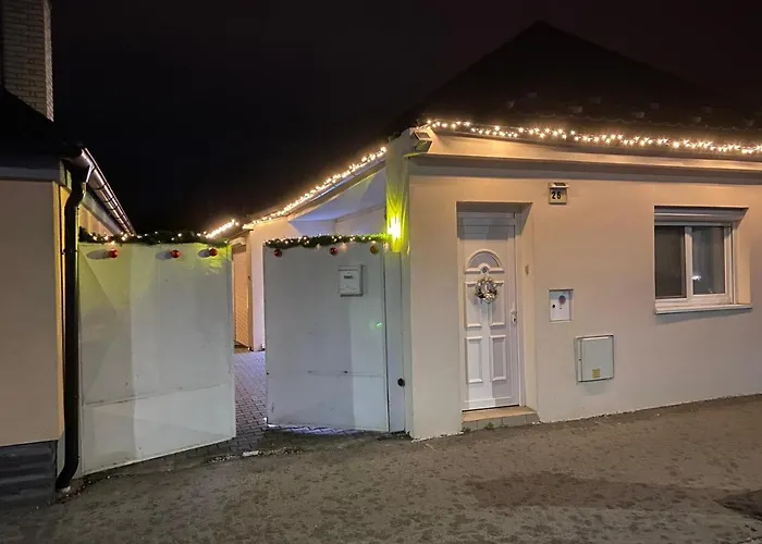 Casa vacanze Alia House With Garden In Piest'any